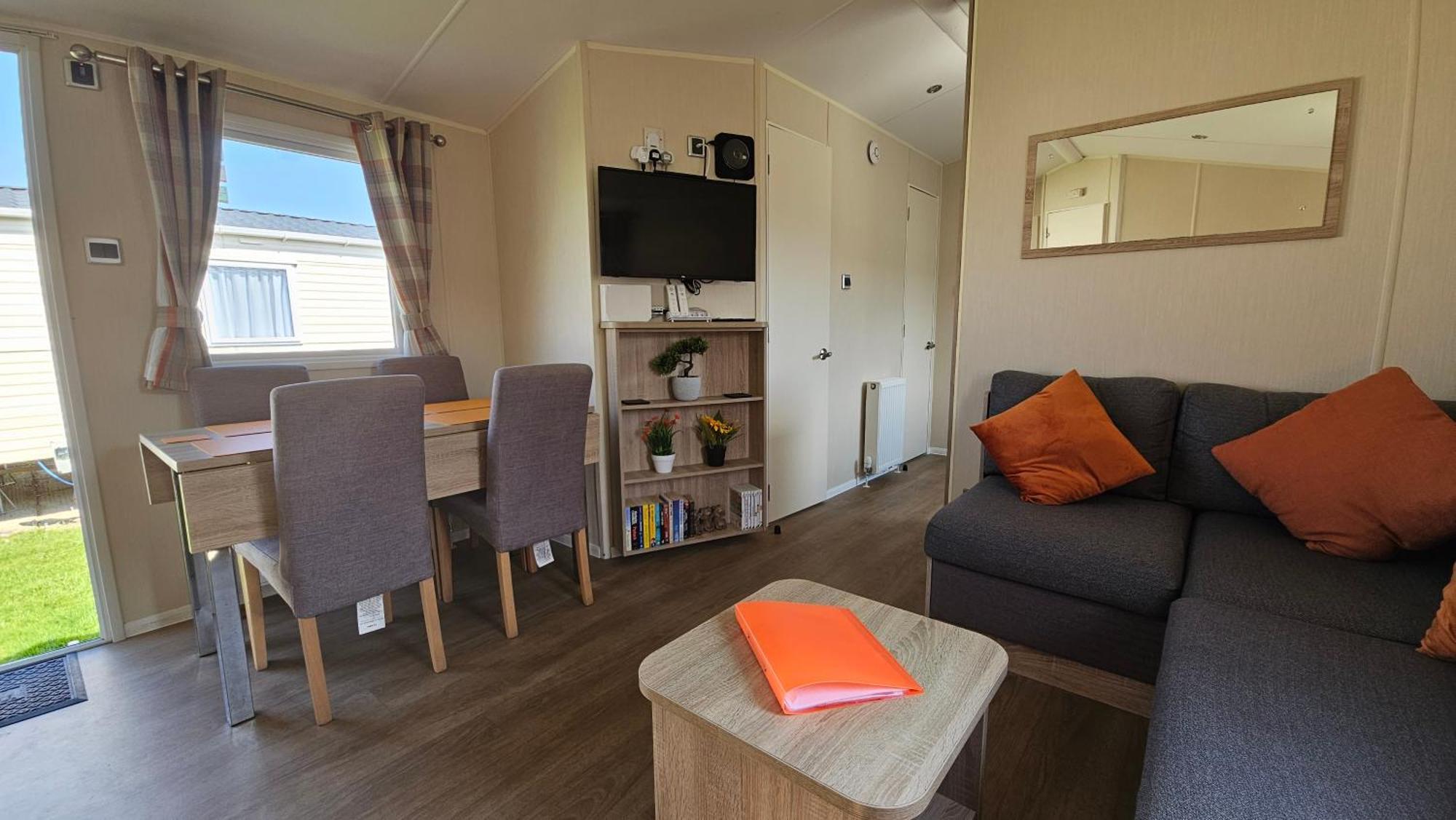 Kp Holiday Home Corton  المظهر الخارجي الصورة