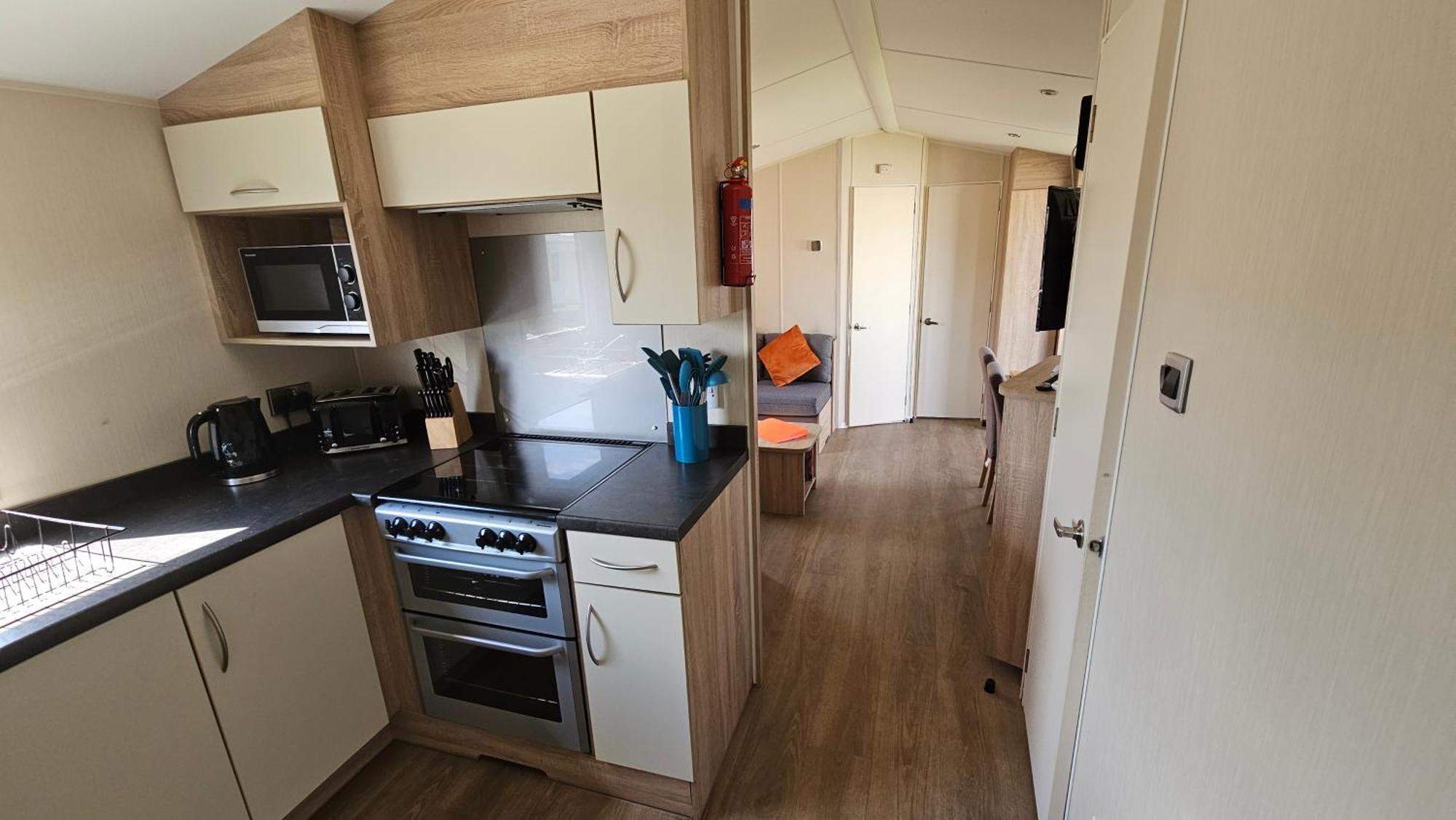 Kp Holiday Home Corton  المظهر الخارجي الصورة